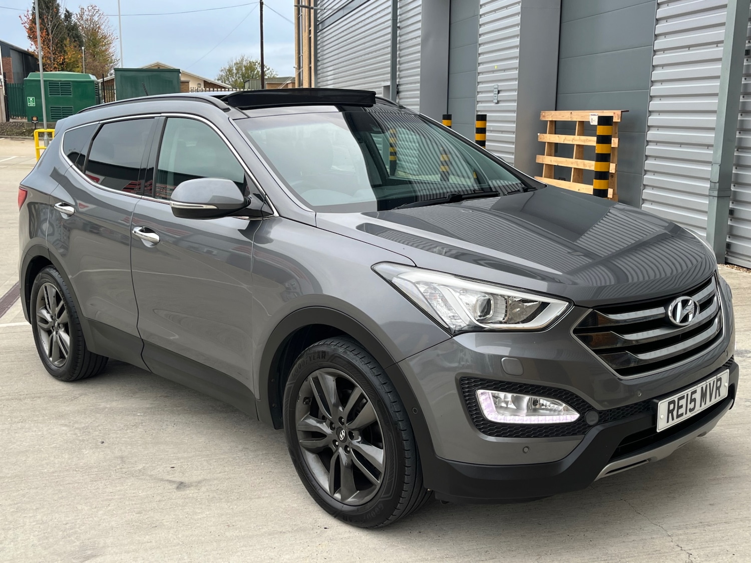 Used Hyundai Santa Fe 2015 for sale - 76440272: Photo 21