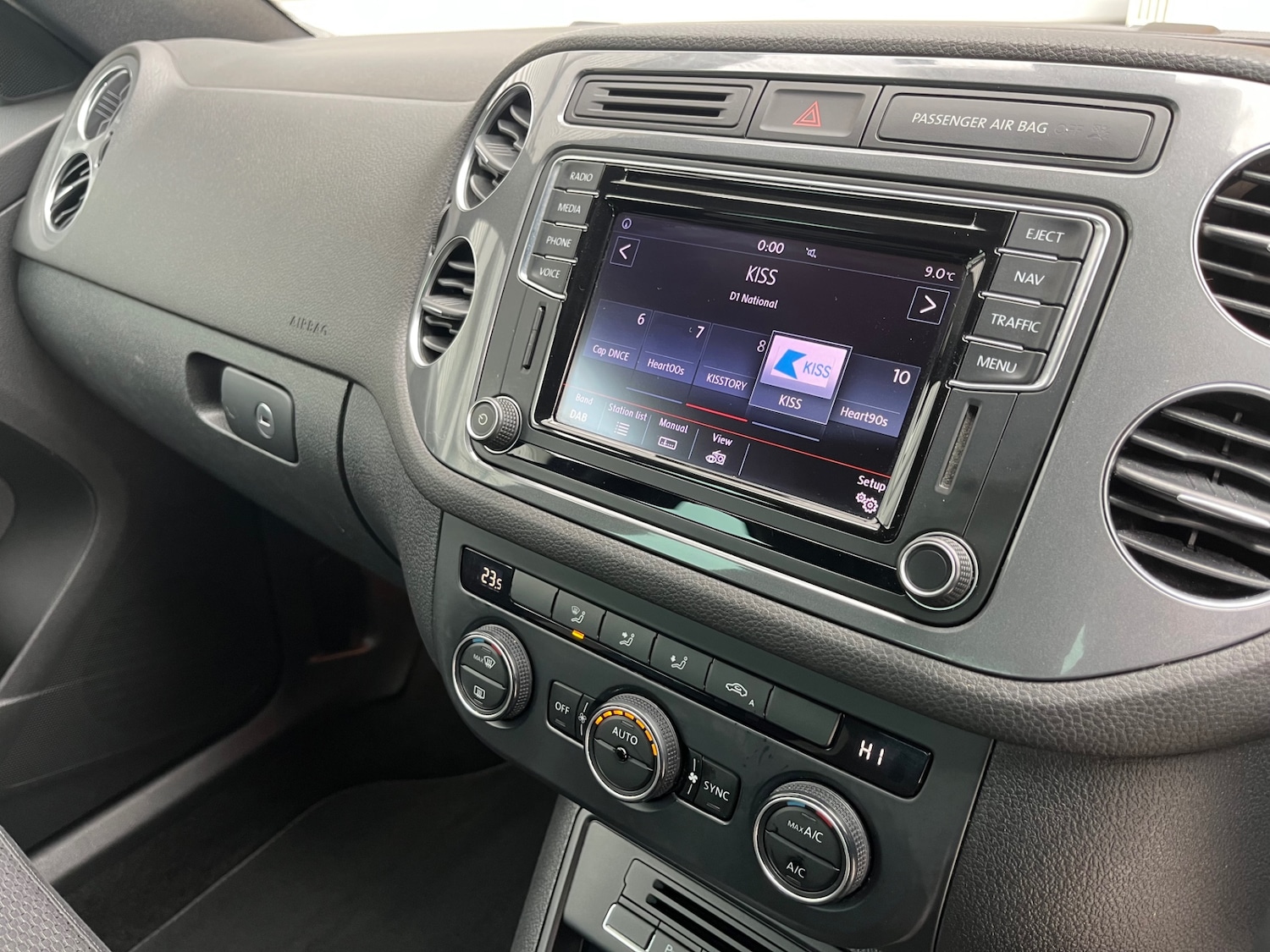 Used Volkswagen Tiguan 2015 for sale - 76379092: Photo 14