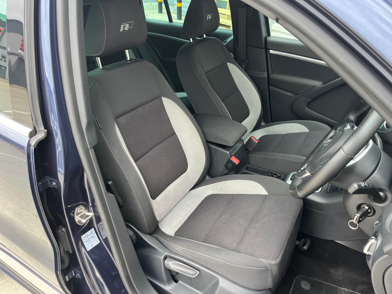 Used Volkswagen Tiguan 2015 for sale - 76379092: Photo 15