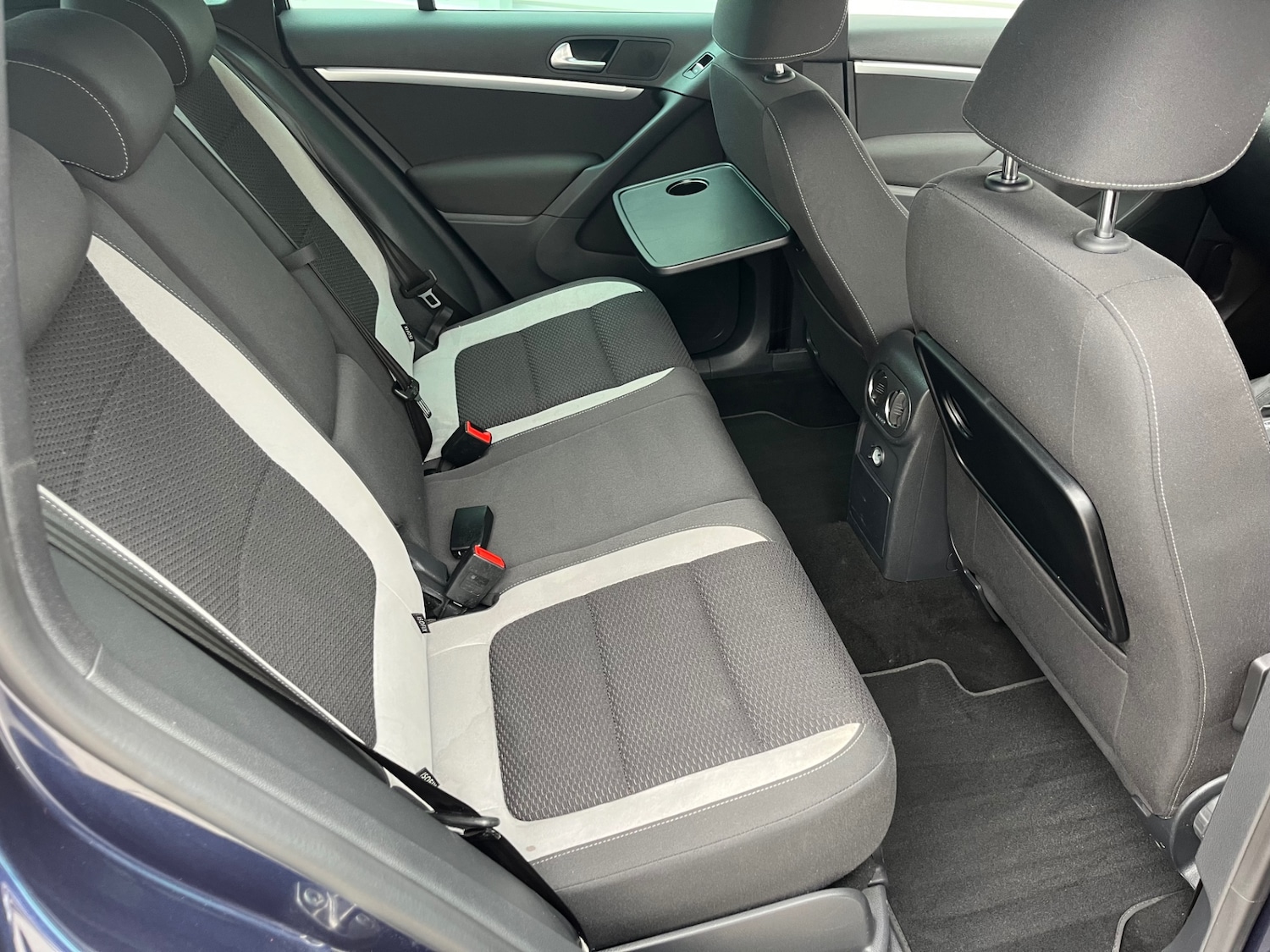 Used Volkswagen Tiguan 2015 for sale - 76379092: Photo 16