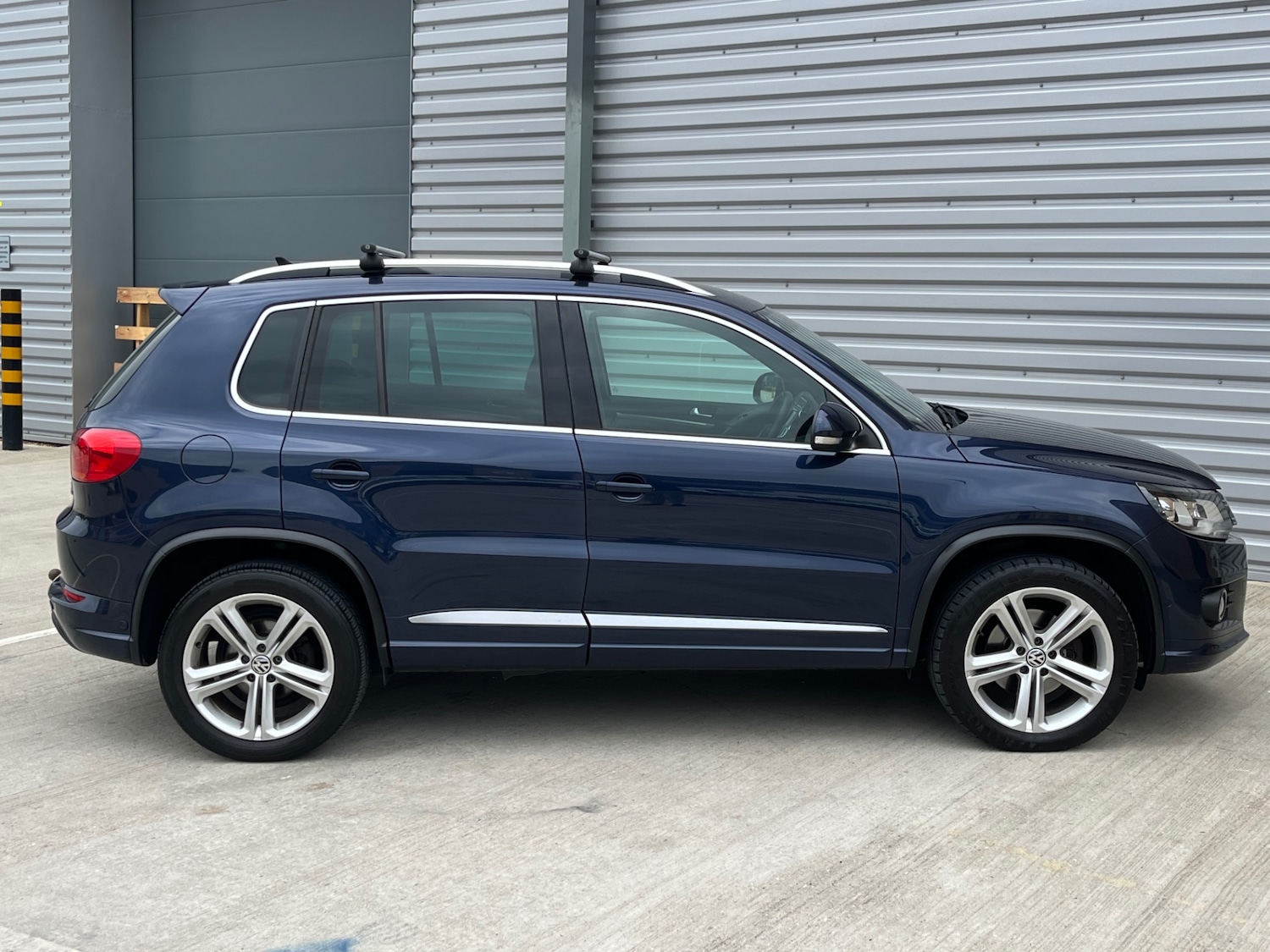 Used Volkswagen Tiguan 2015 for sale - 76379092: Photo 22