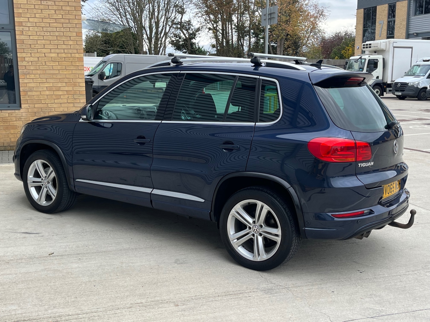 Used Volkswagen Tiguan 2015 for sale - 76379092: Photo 25