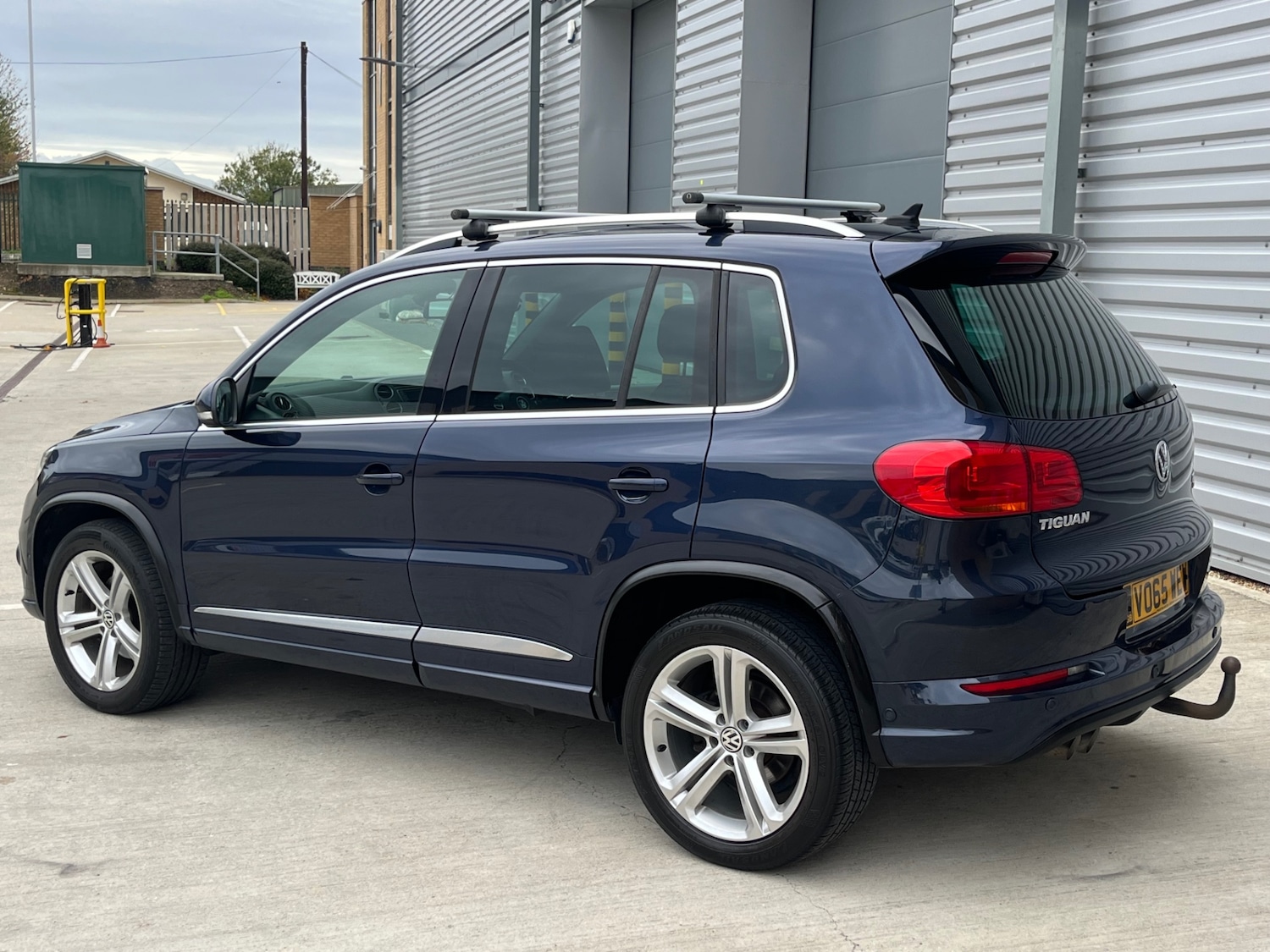 Used Volkswagen Tiguan 2015 for sale - 76379092: Photo 5