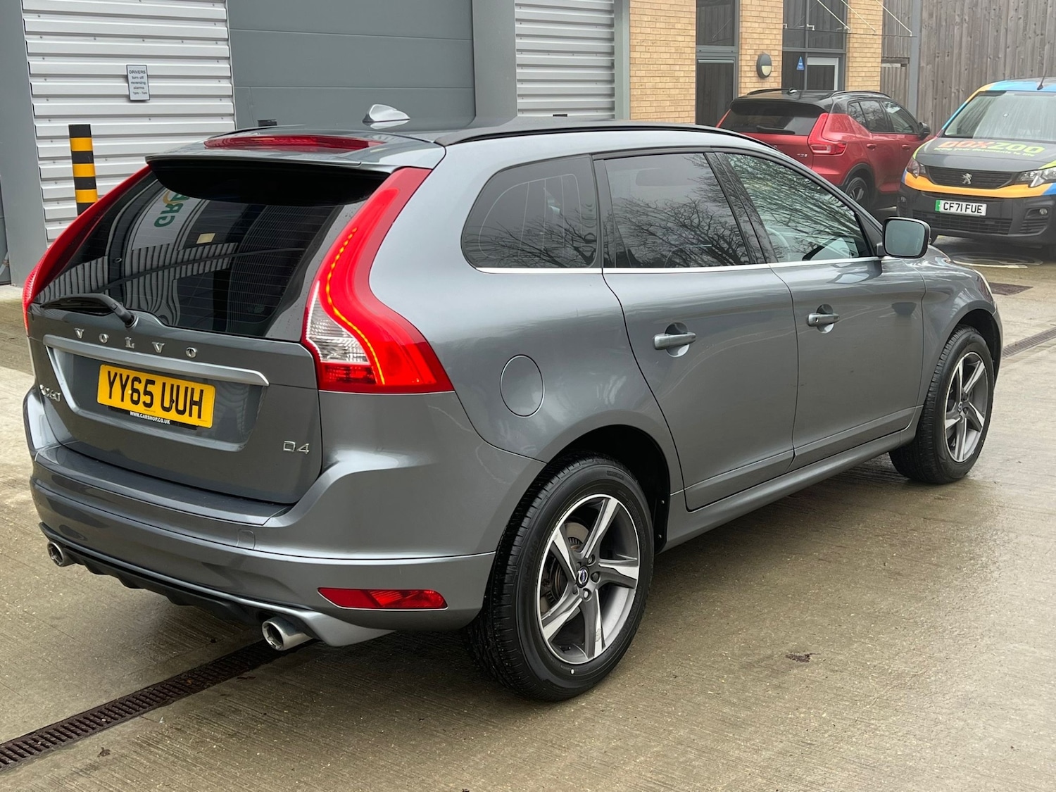 Used Volvo XC60 2015 for sale - 77140807: Photo 7