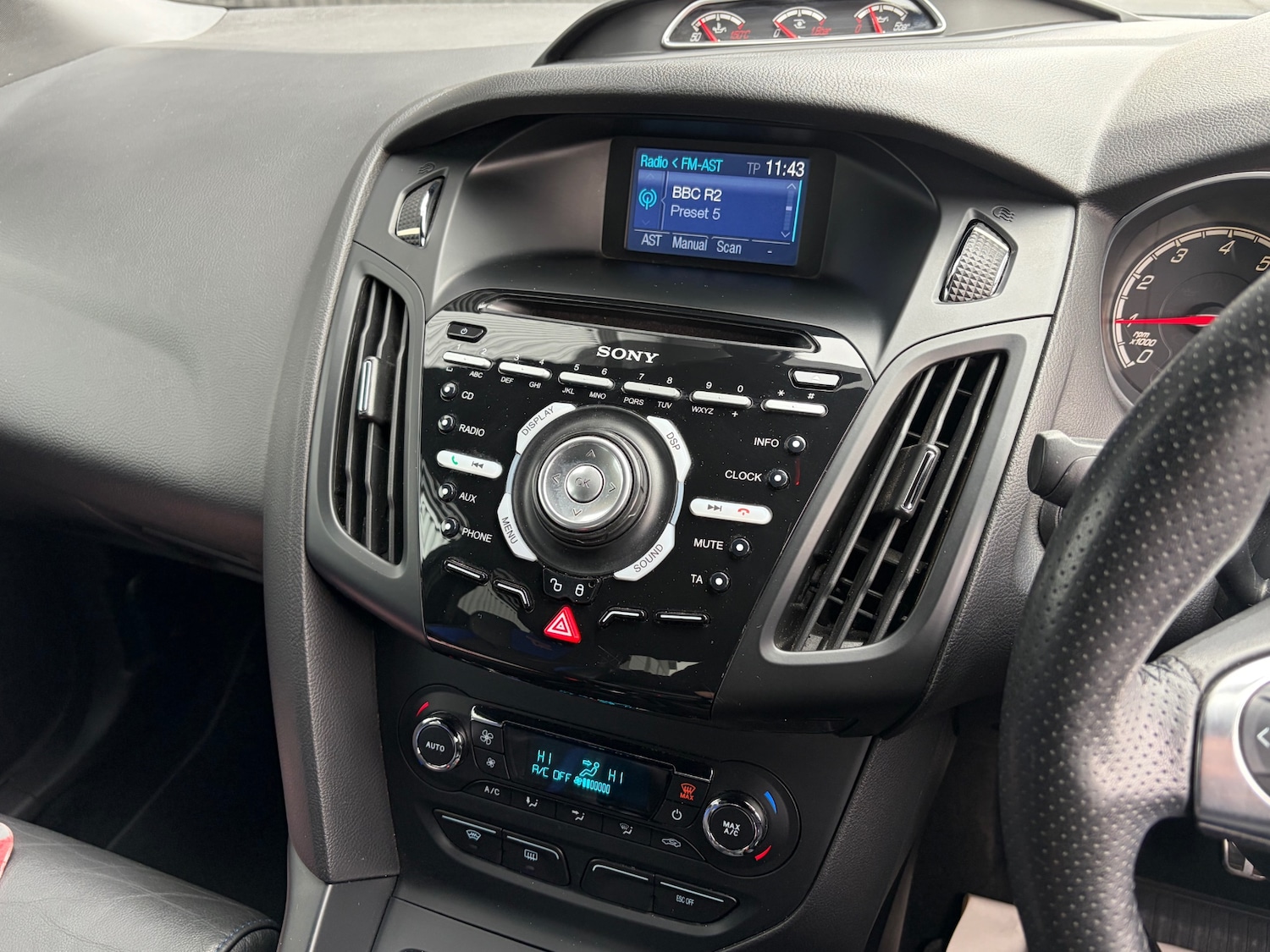 Used Ford Focus 2013 for sale - 77750398: Photo 17