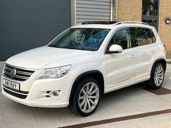Used Volkswagen Tiguan 2011 for sale - 75806579: Photo