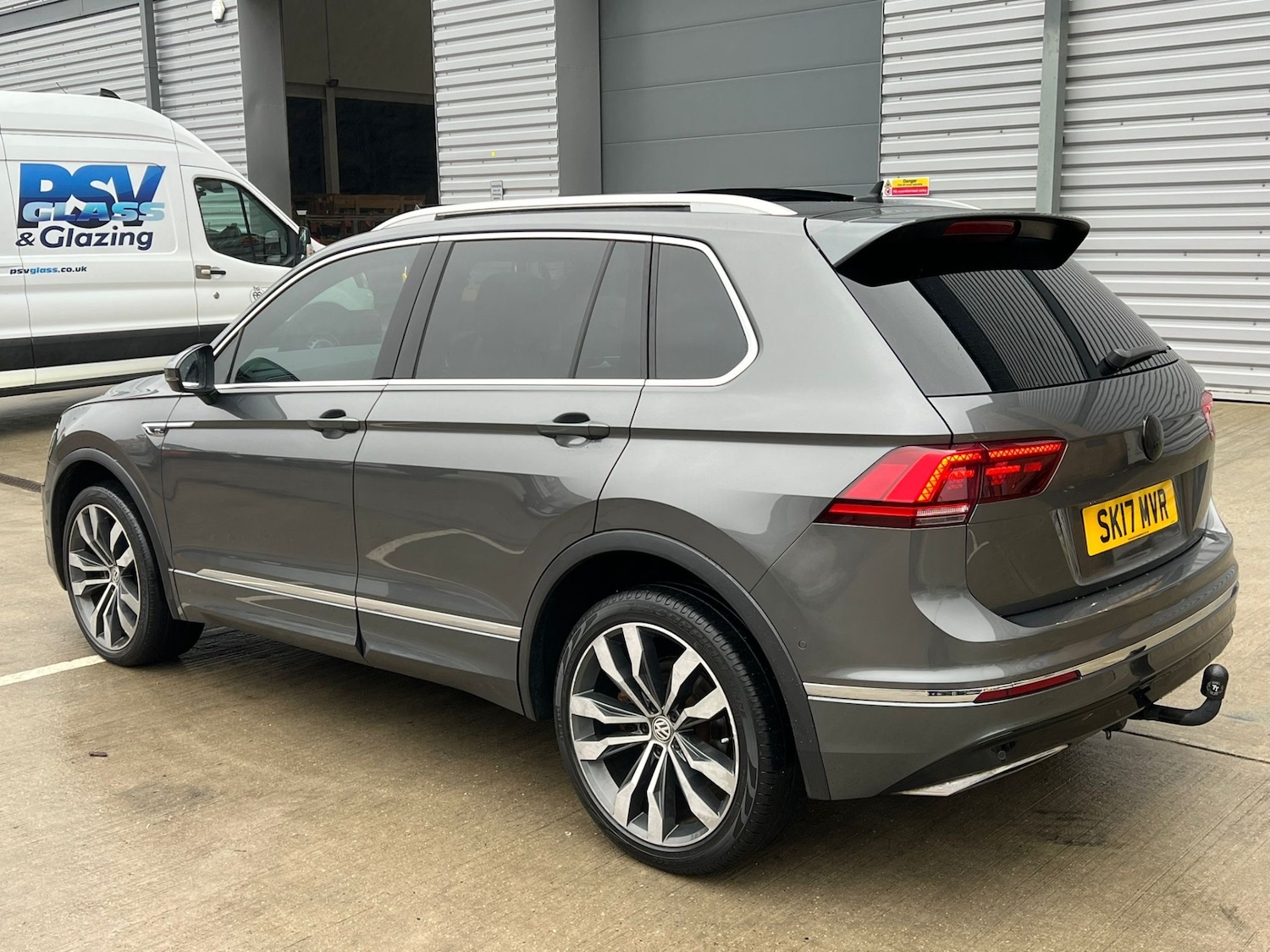 Used Volkswagen Tiguan 2017 for sale - 77214730: Photo 5