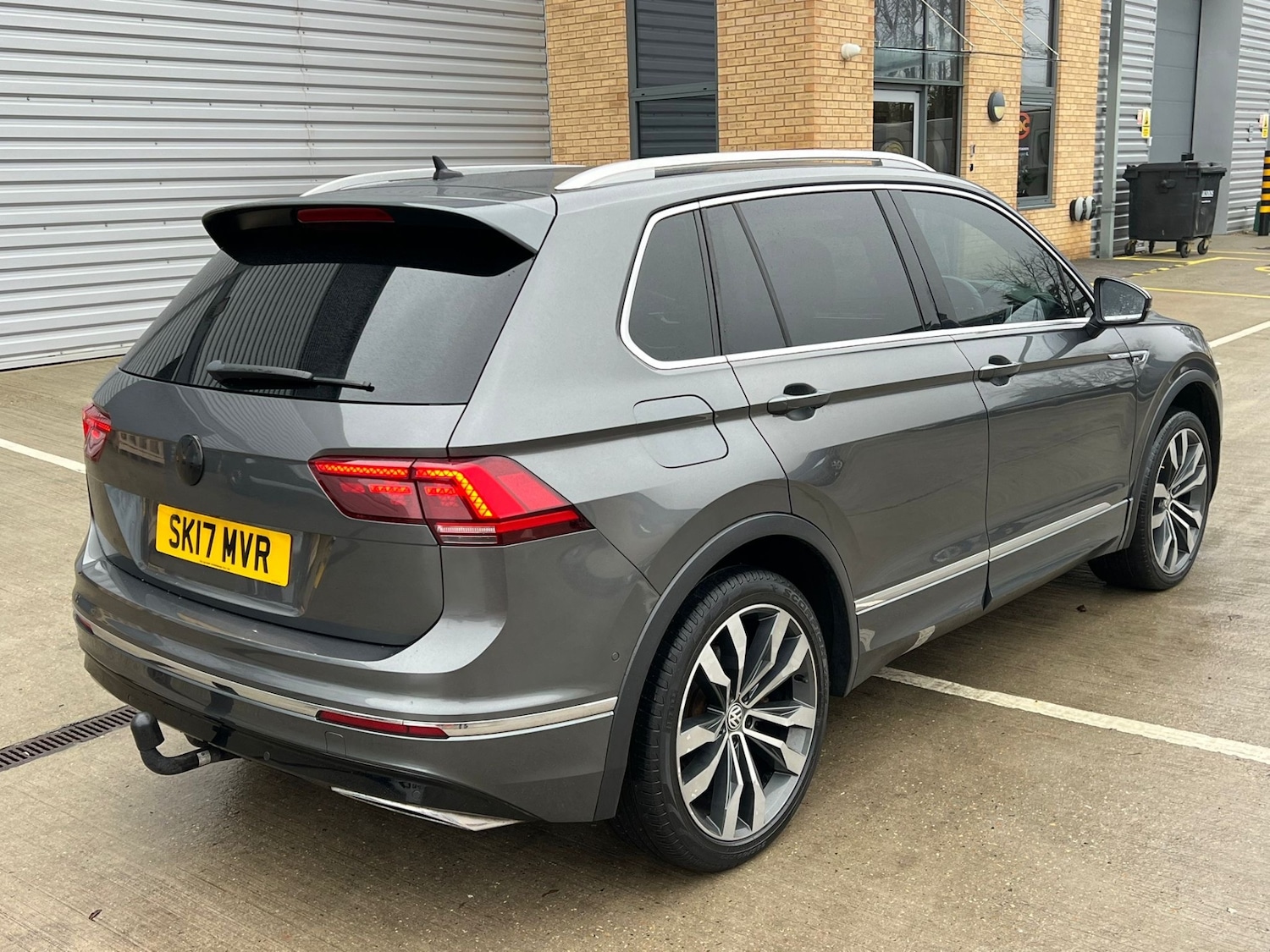 Used Volkswagen Tiguan 2017 for sale - 77214730: Photo 7