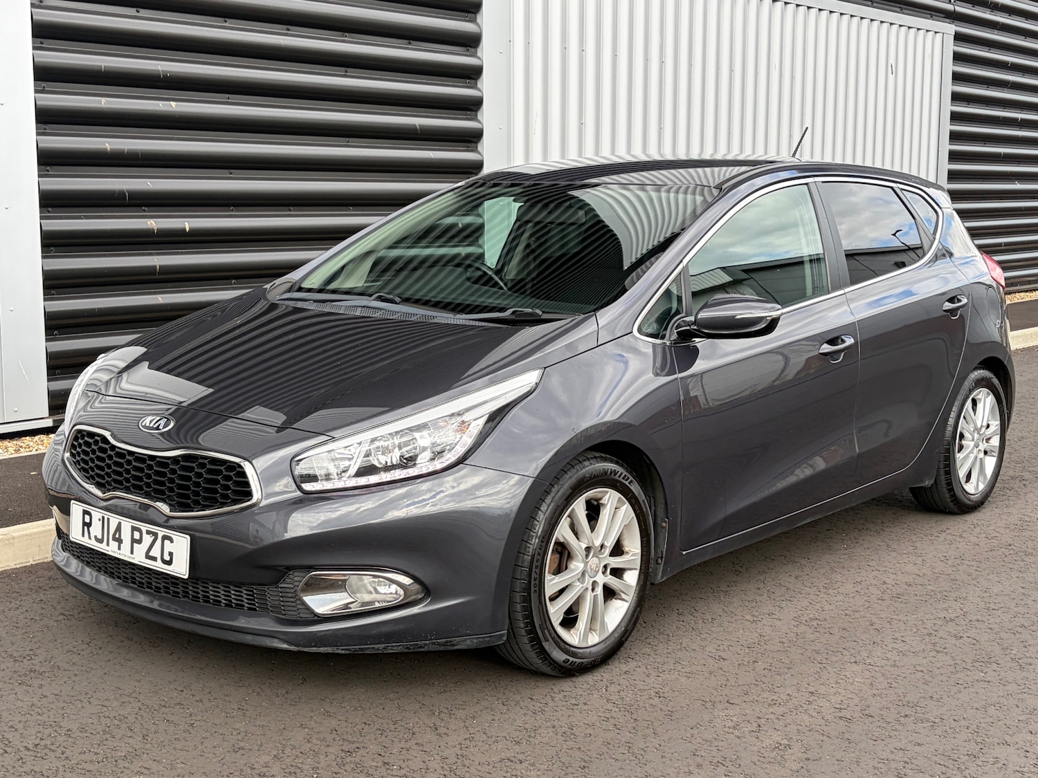 Used Kia Ceed 2014 for sale - 78085087: Photo 2