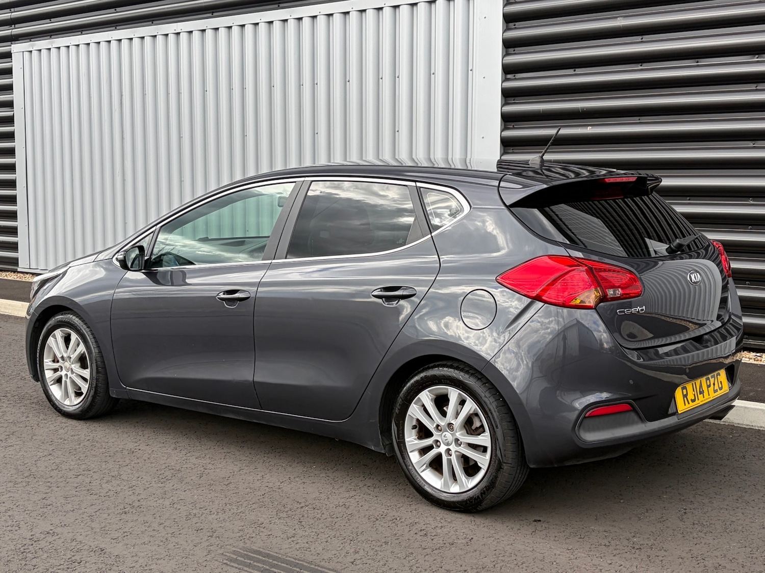 Used Kia Ceed 2014 for sale - 78085087: Photo 5