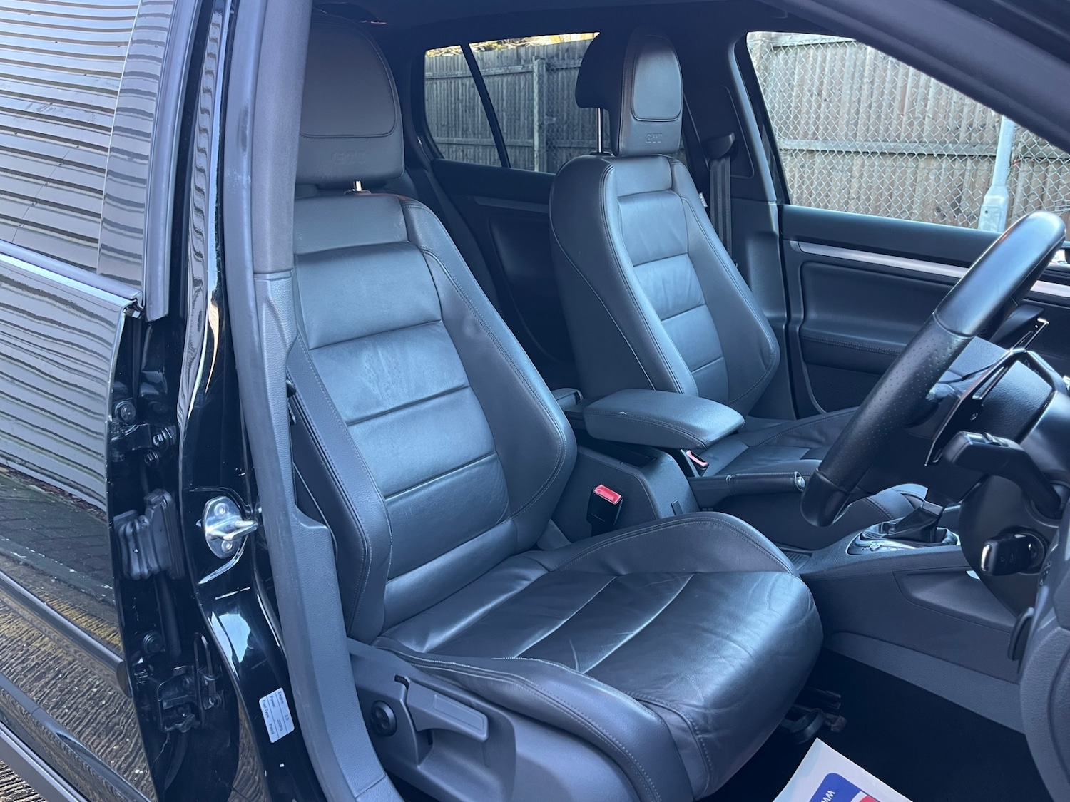 Used Volkswagen Golf 2008 for sale - 76669502: Photo 11