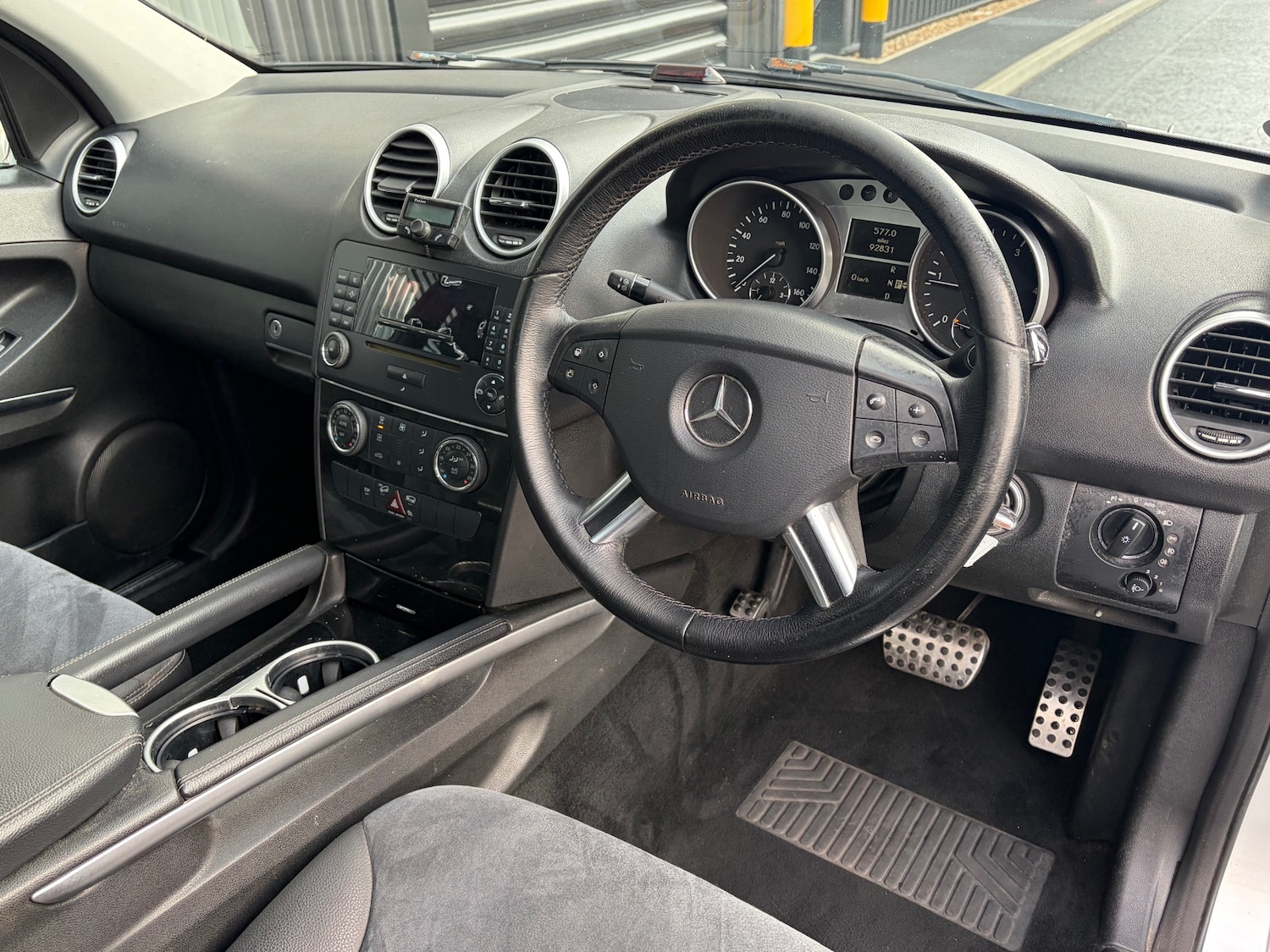 Used Mercedes-Benz M Class 2008 for sale - 77431697: Photo 17