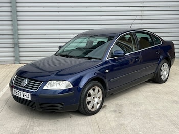 Used Volkswagen Passat 2002 for sale - 75695052: Photo