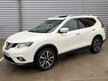 Used Nissan X-Trail 2015 for sale - 76927099: Photo