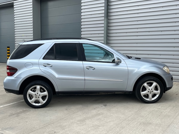 Used Mercedes-Benz M Class 2007 for sale - 75760857: Photo 3