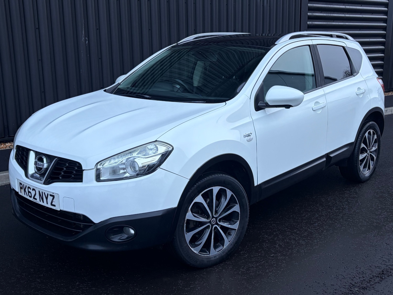 Used Nissan Qashqai 2012 for sale - 77392557: Photo 2