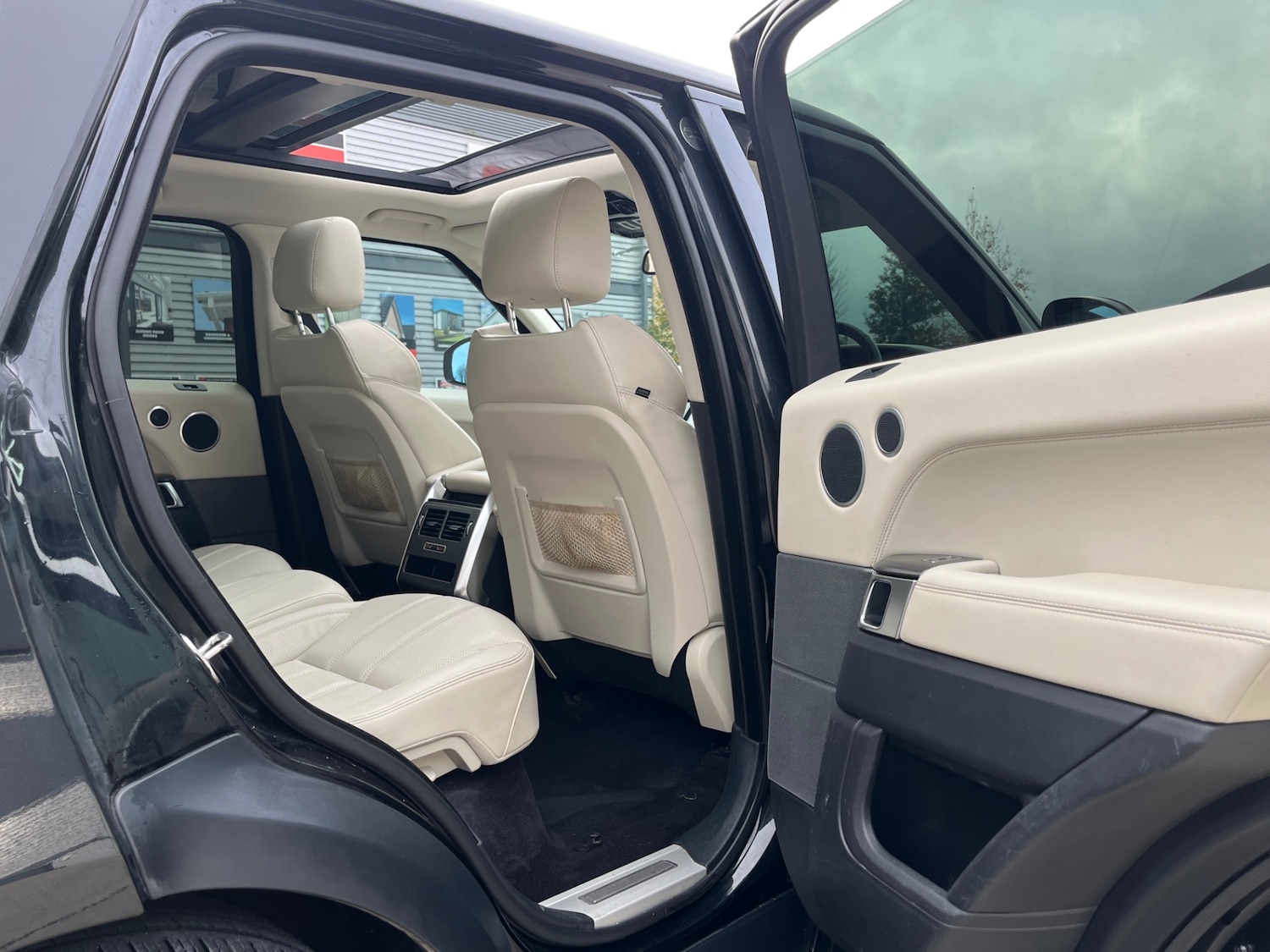 Used Land Rover Range Rover Sport 2015 for sale - 76536238: Photo 20