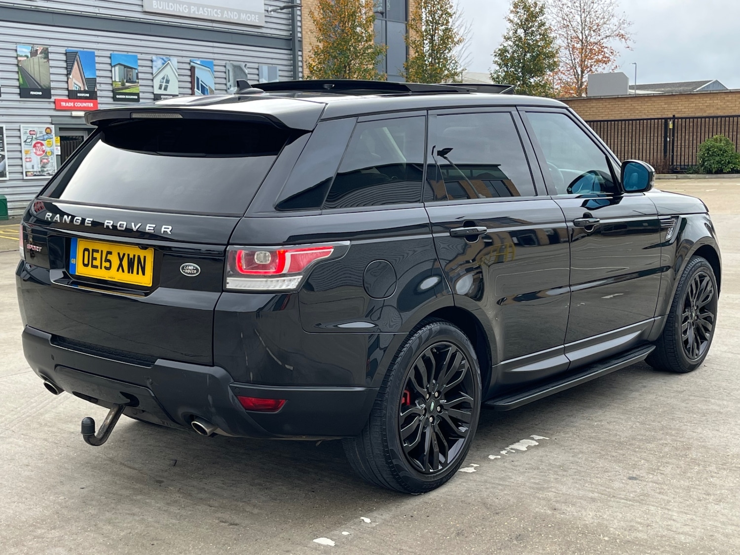 Used Land Rover Range Rover Sport 2015 for sale - 76536238: Photo 9