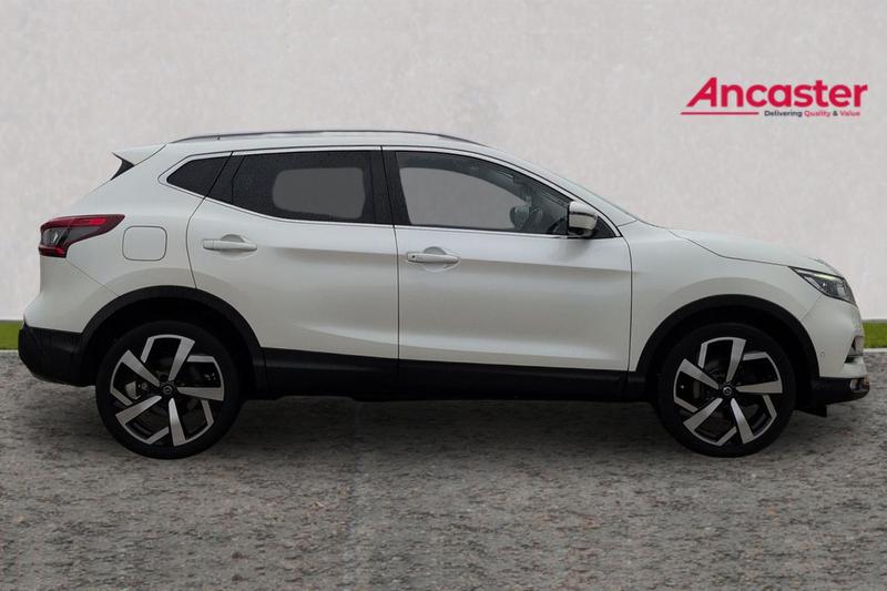 Used Nissan Qashqai 2019 for sale - 77248757: Photo 2