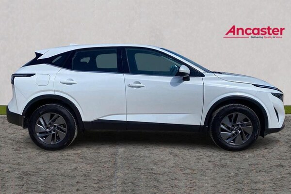 Used Nissan Qashqai 2024 for sale - 74320702: Photo 2