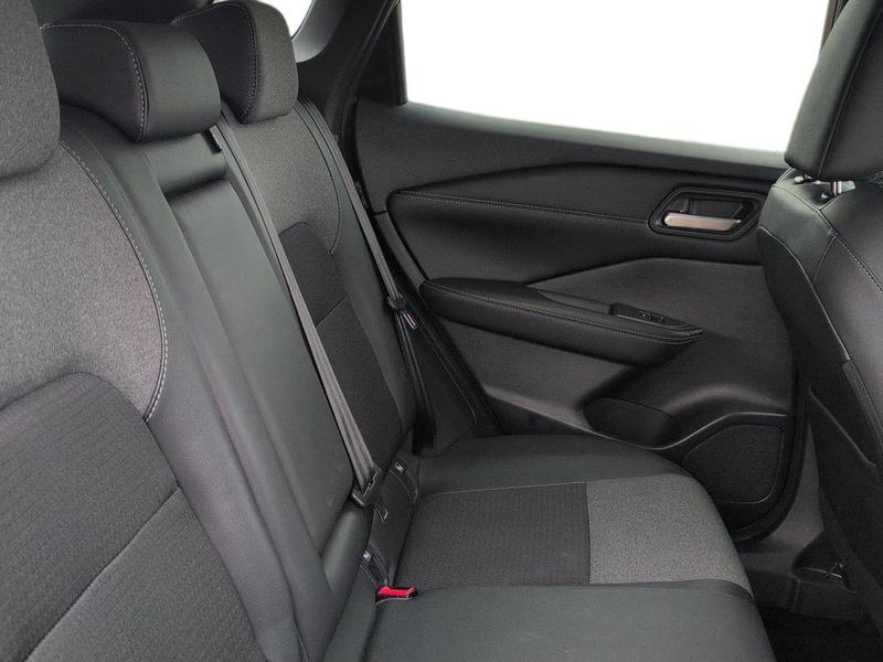 Used Nissan Qashqai for sale - 78109541: Photo 23