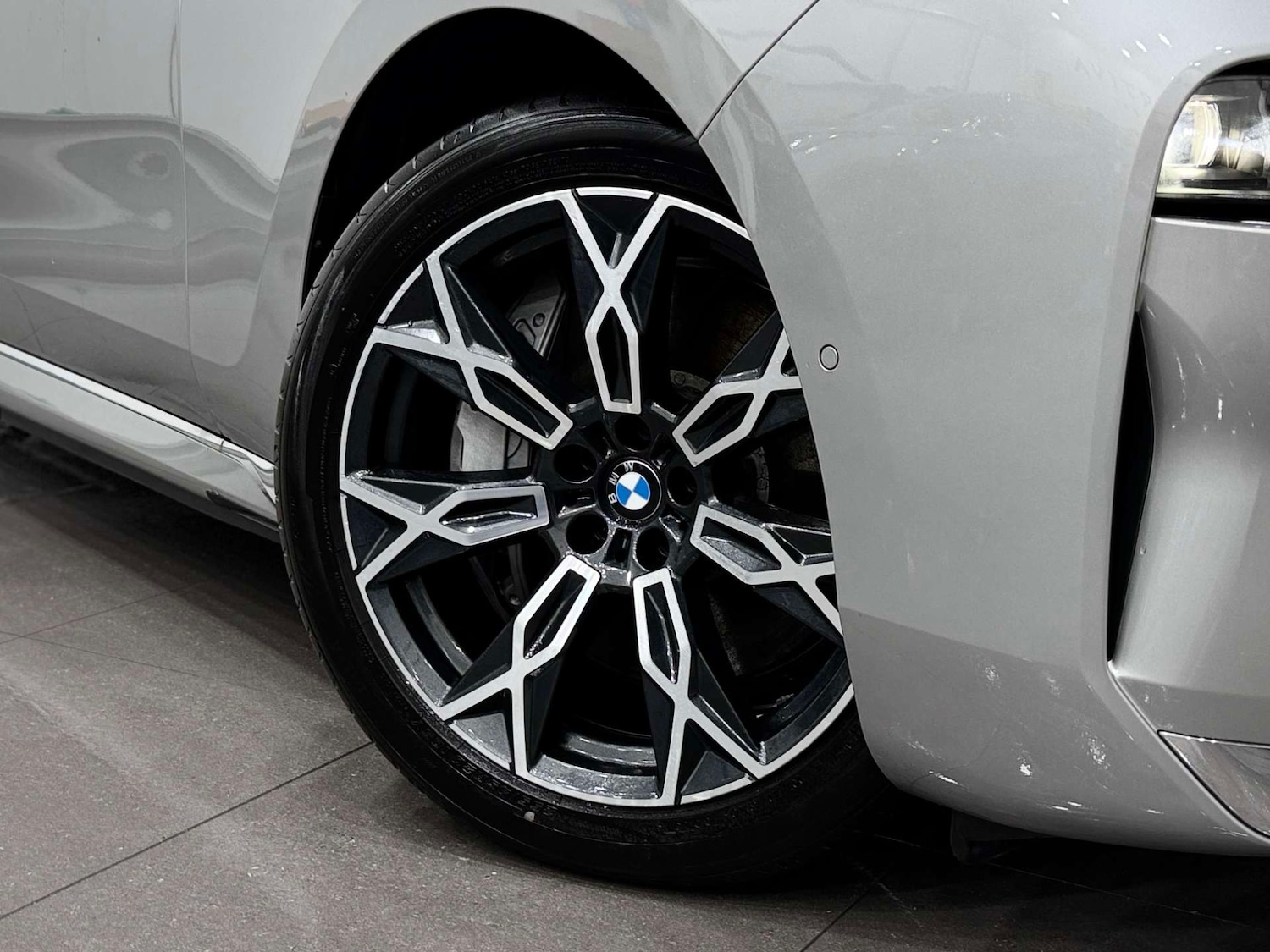 Used BMW 7 Series 2024 for sale - 77833894: Photo 13