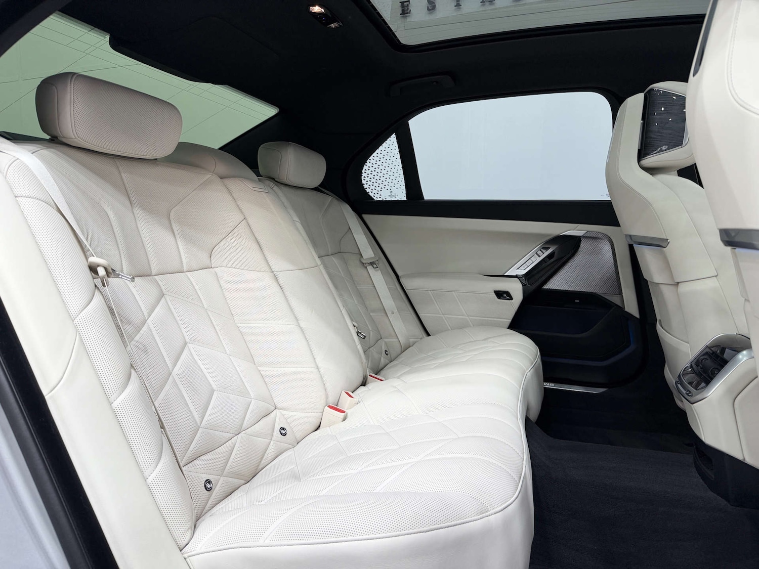 Used BMW 7 Series 2024 for sale - 77833894: Photo 16