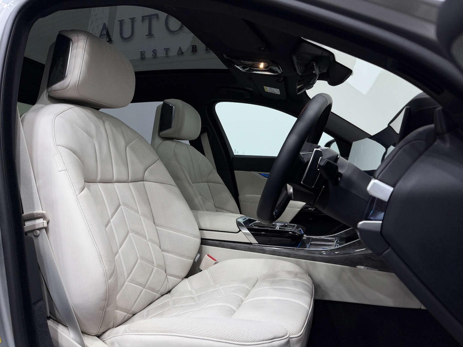 Used BMW 7 Series 2024 for sale - 77833894: Photo 2