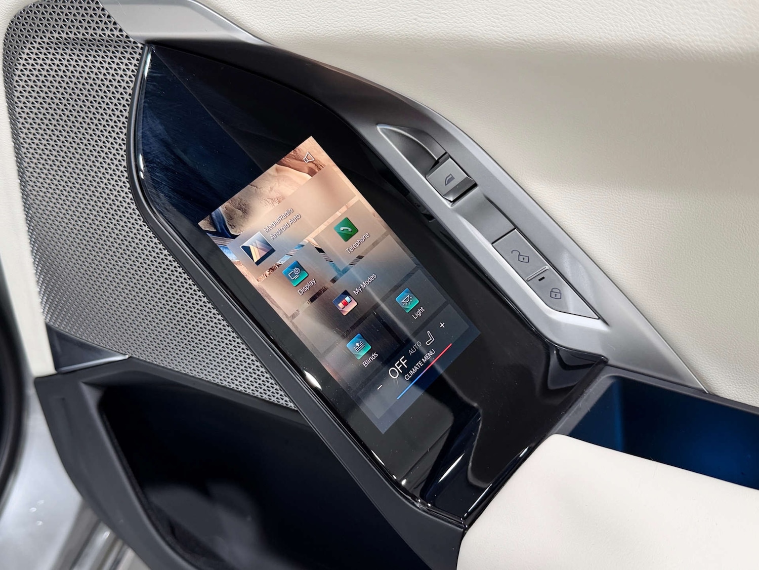 Used BMW 7 Series 2024 for sale - 77833894: Photo 40