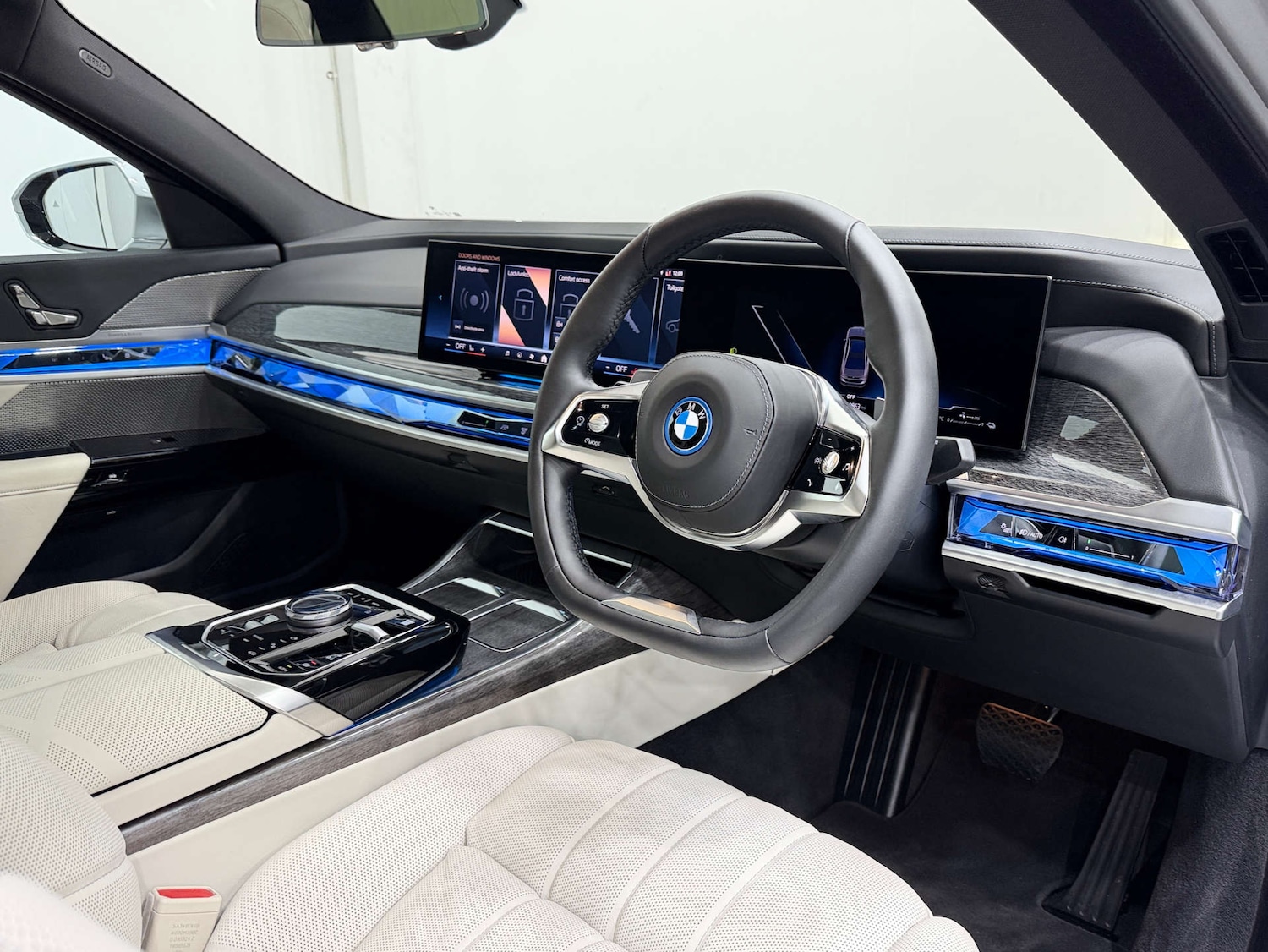 Used BMW 7 Series 2024 for sale - 77833894: Photo 46