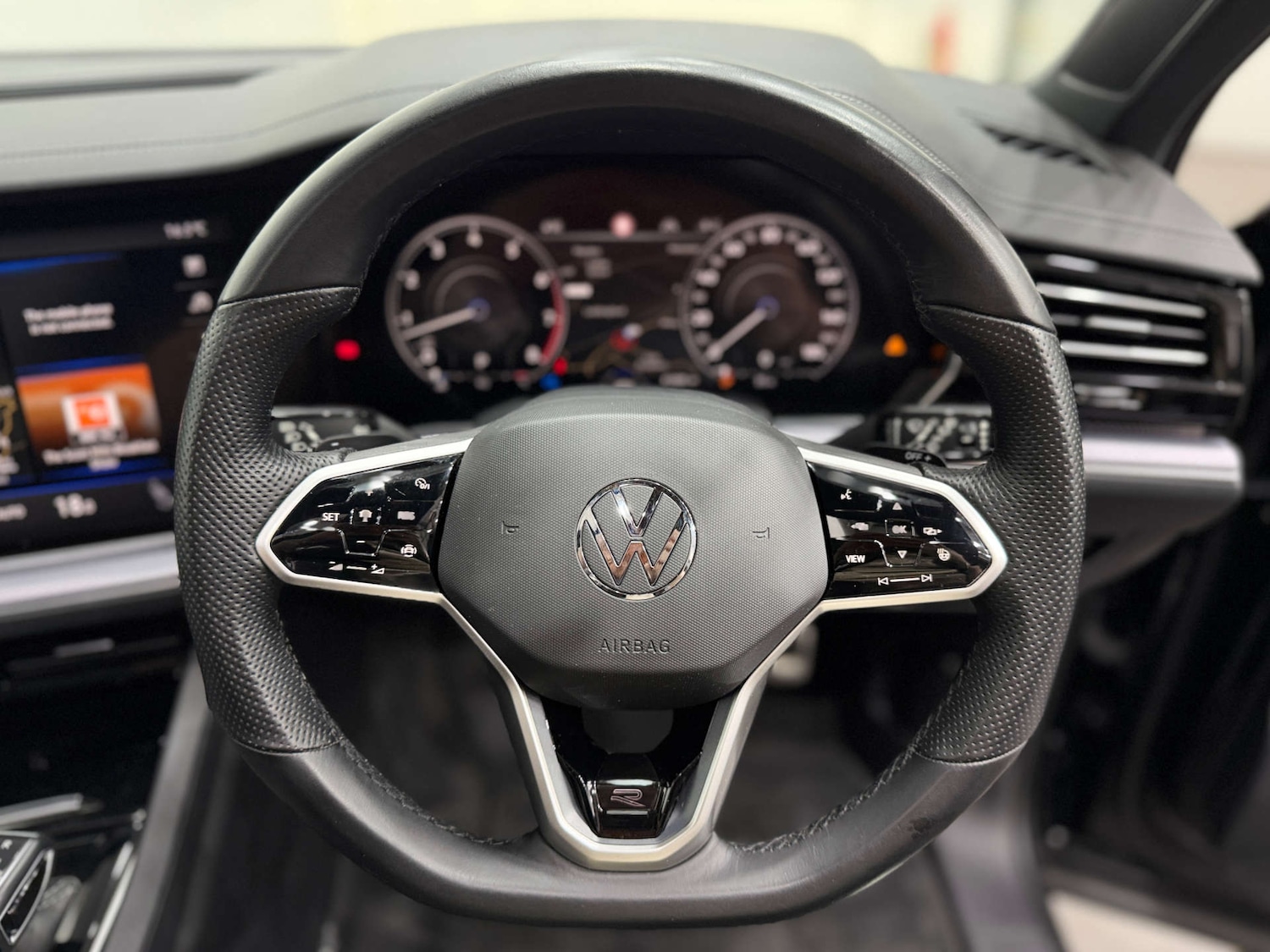 Used Volkswagen Touareg 2021 for sale - 76554464: Photo 22