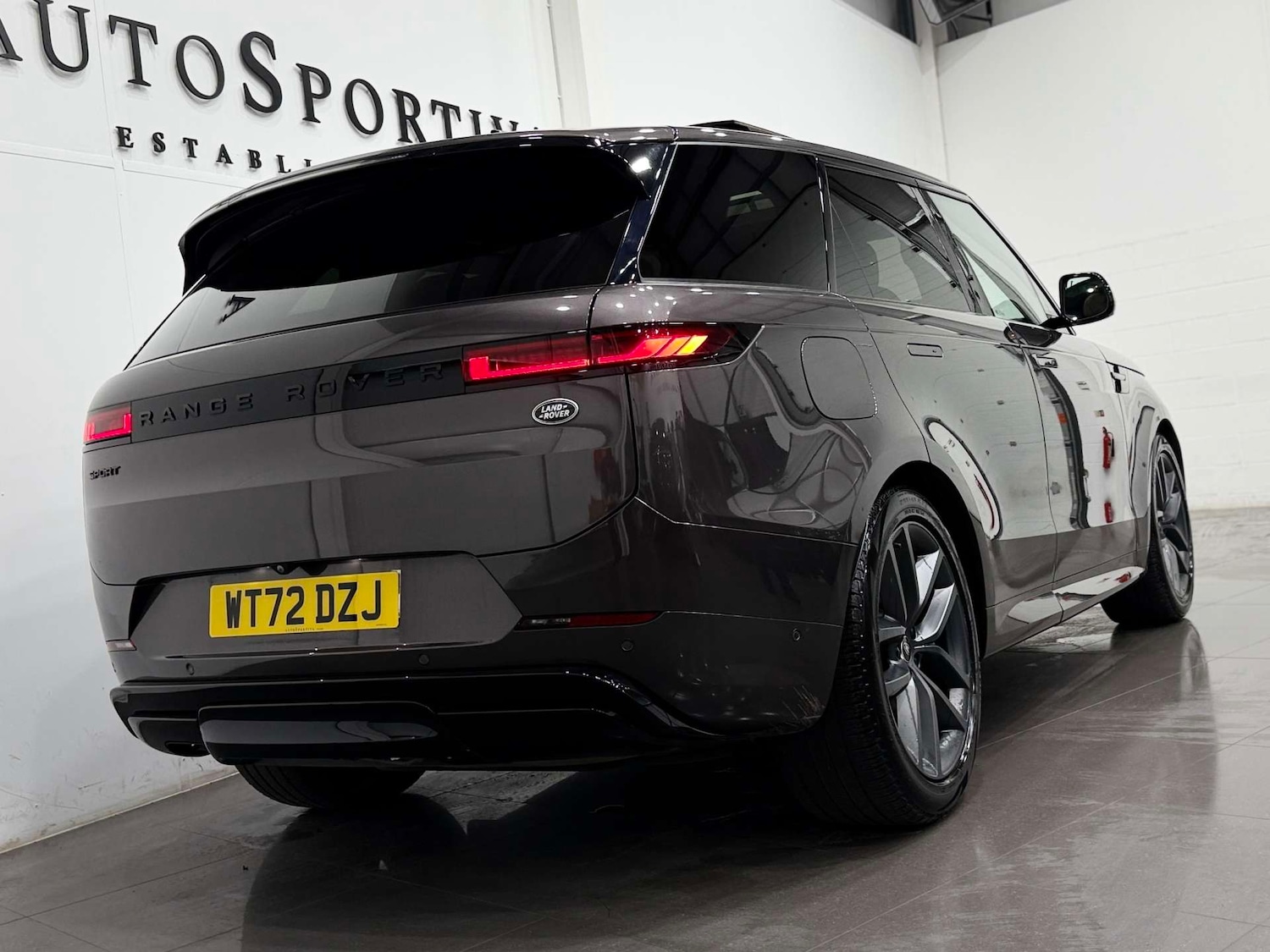 Used Land Rover Range Rover Sport 2023 for sale - 77833942: Photo 27