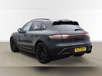 Used Porsche Macan 2021 for sale - 76830080: Photo