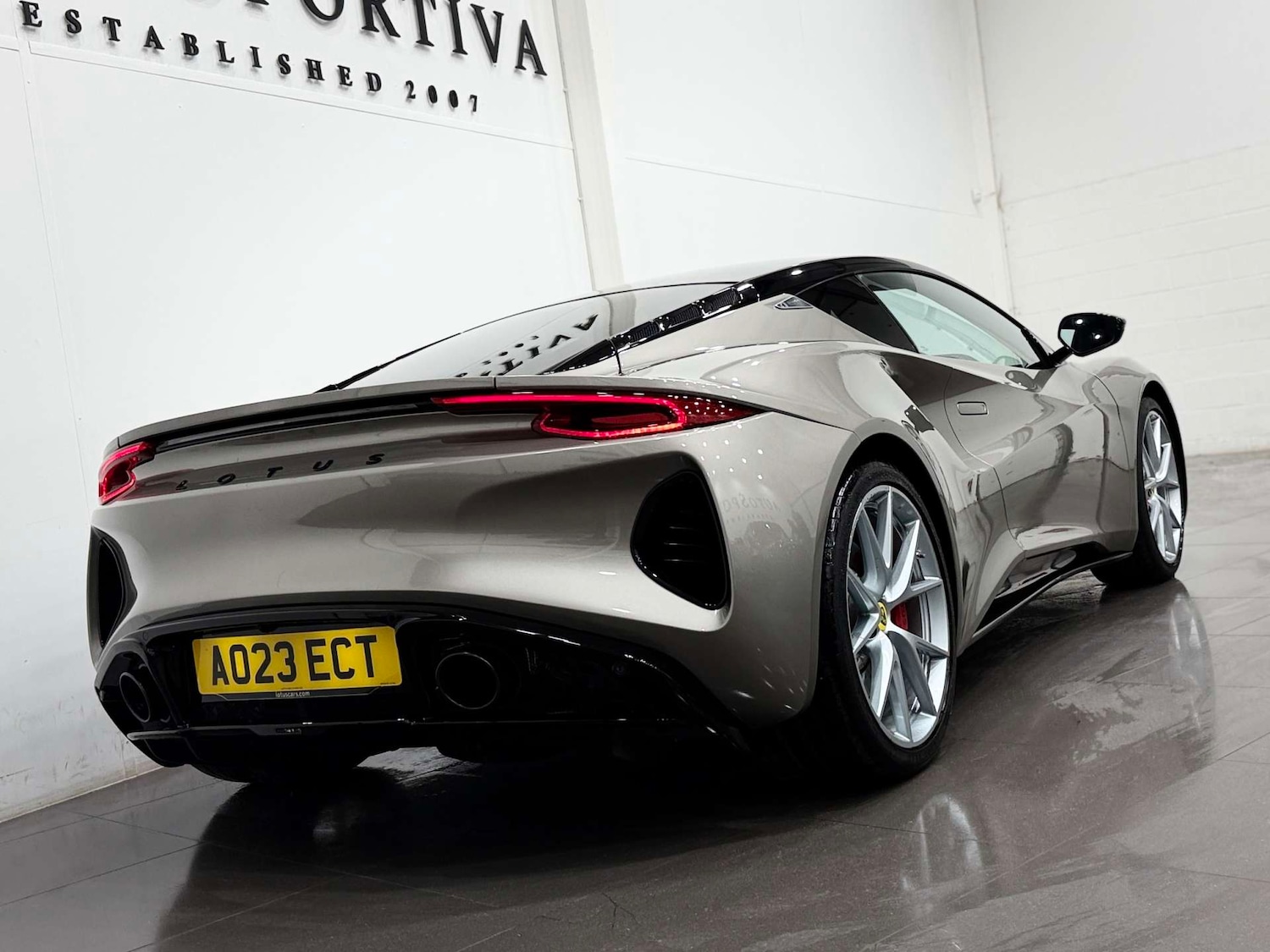 Used Lotus Emira 2023 for sale - 77833926: Photo 15