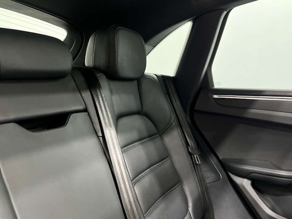 Used Porsche Macan 2022 for sale - 75210128: Photo 16