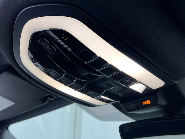 Used Porsche Macan 2022 for sale - 75210128: Photo 42