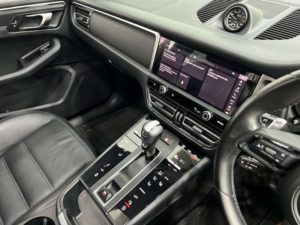 Used Porsche Macan 2022 for sale - 75210128: Photo 50