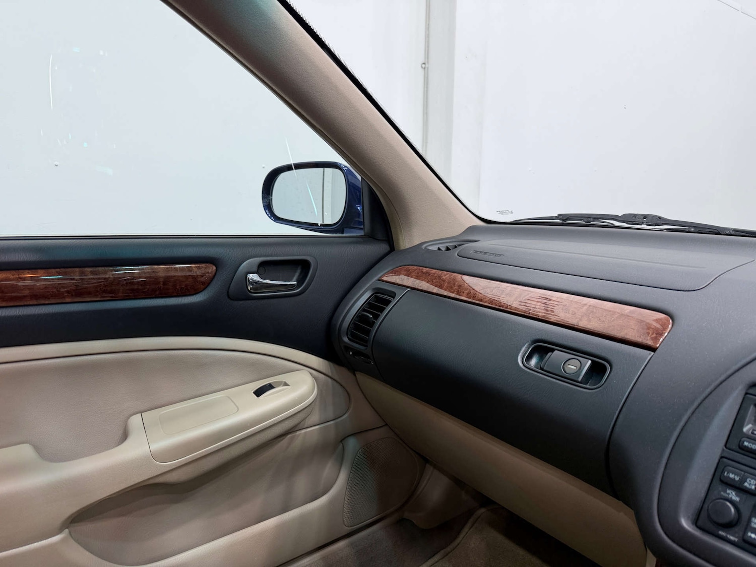 Used Honda Accord 2001 for sale - 77022483: Photo 42