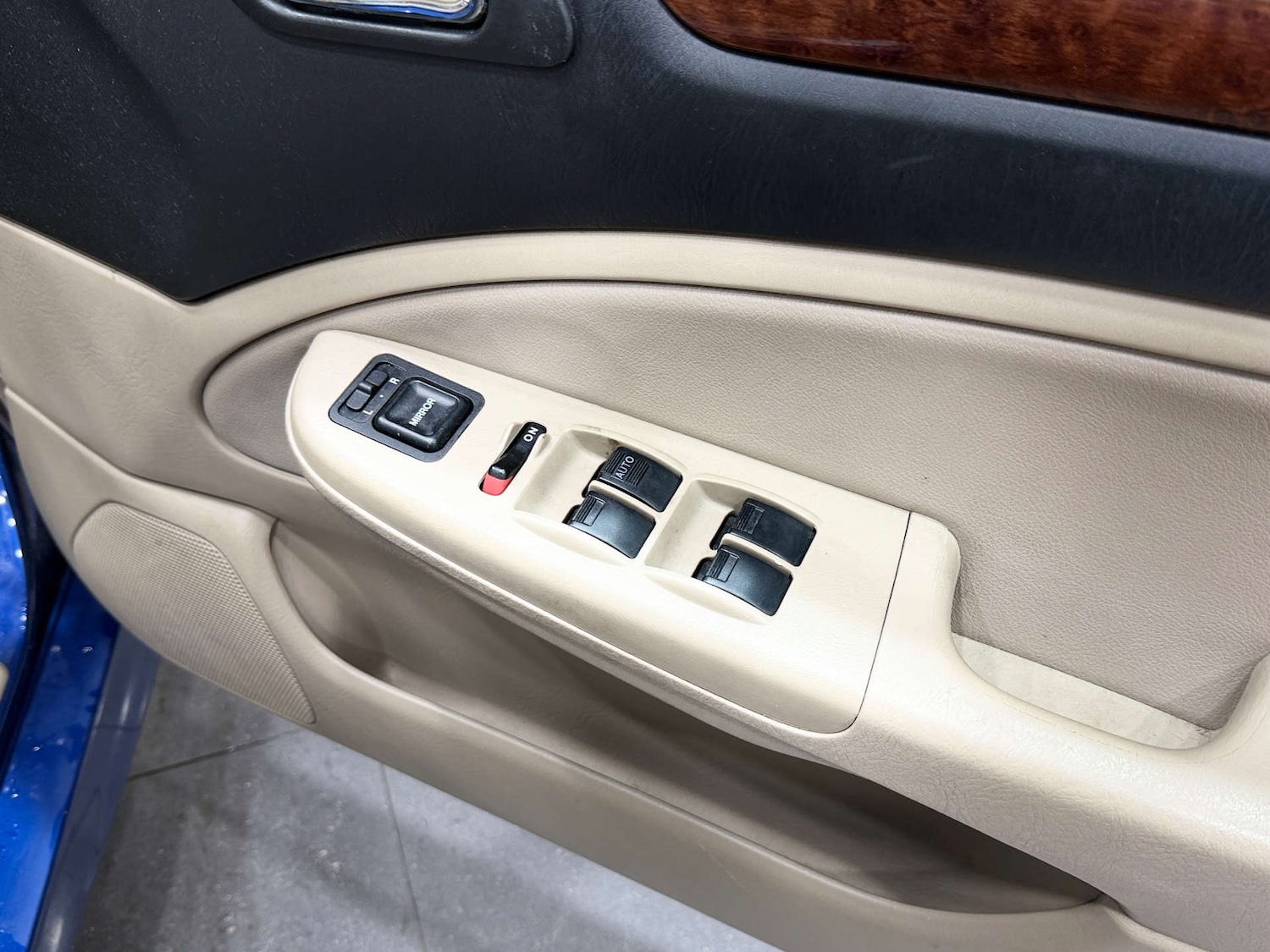 Used Honda Accord 2001 for sale - 77022483: Photo 44