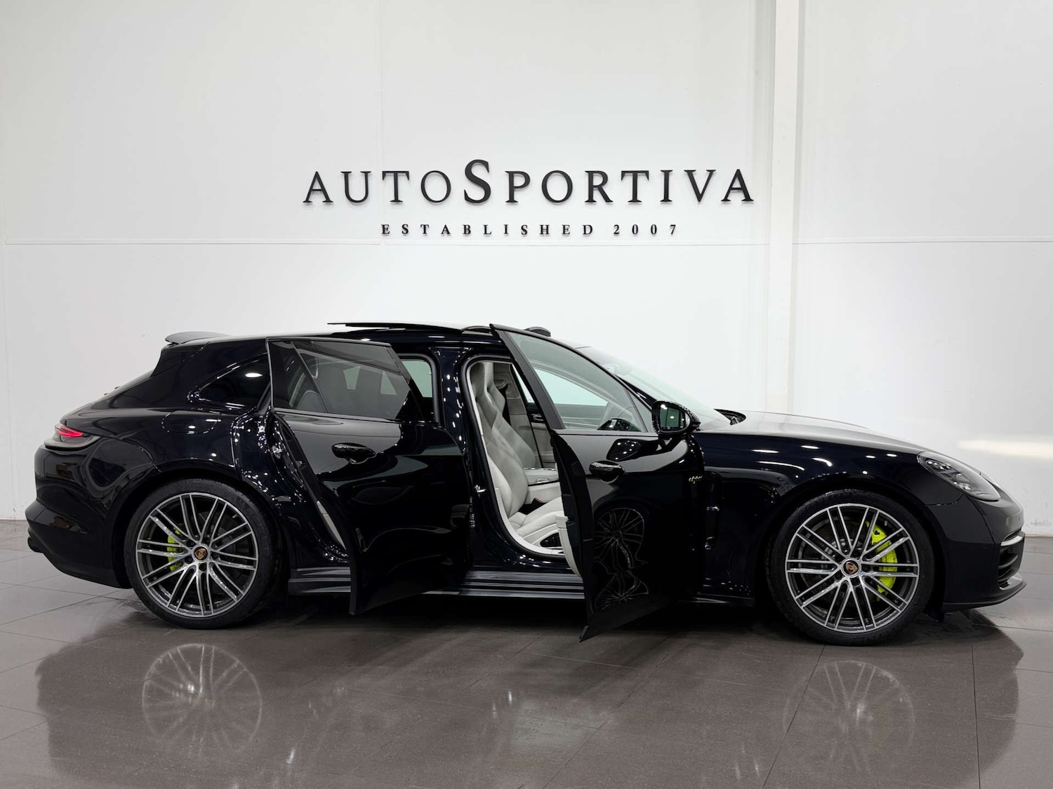 Used Porsche Panamera 2022 for sale - 77833940: Photo 14