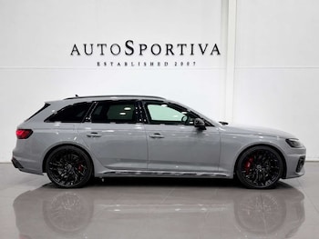 Used Audi RS4 2024 for sale - 79445450: Photo