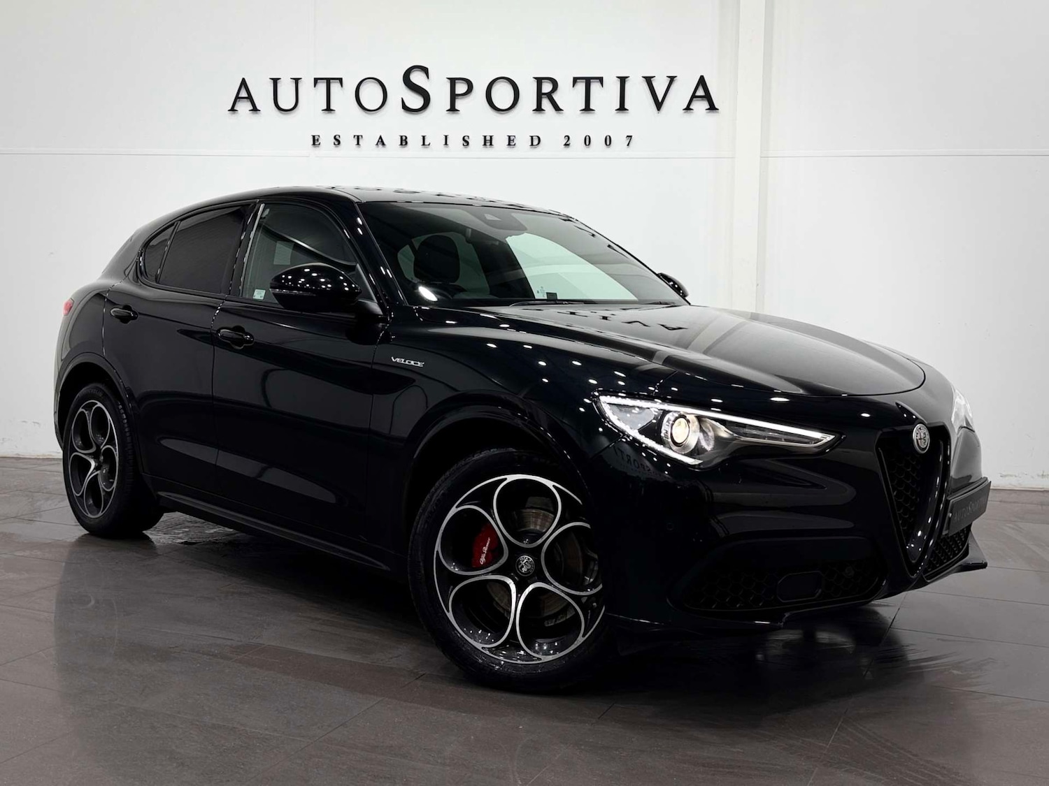 Used Alfa Romeo Stelvio 2023 for sale - 76618159: Photo 1