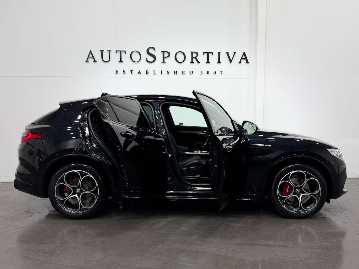 Used Alfa Romeo Stelvio 2023 for sale - 76618159: Photo 14
