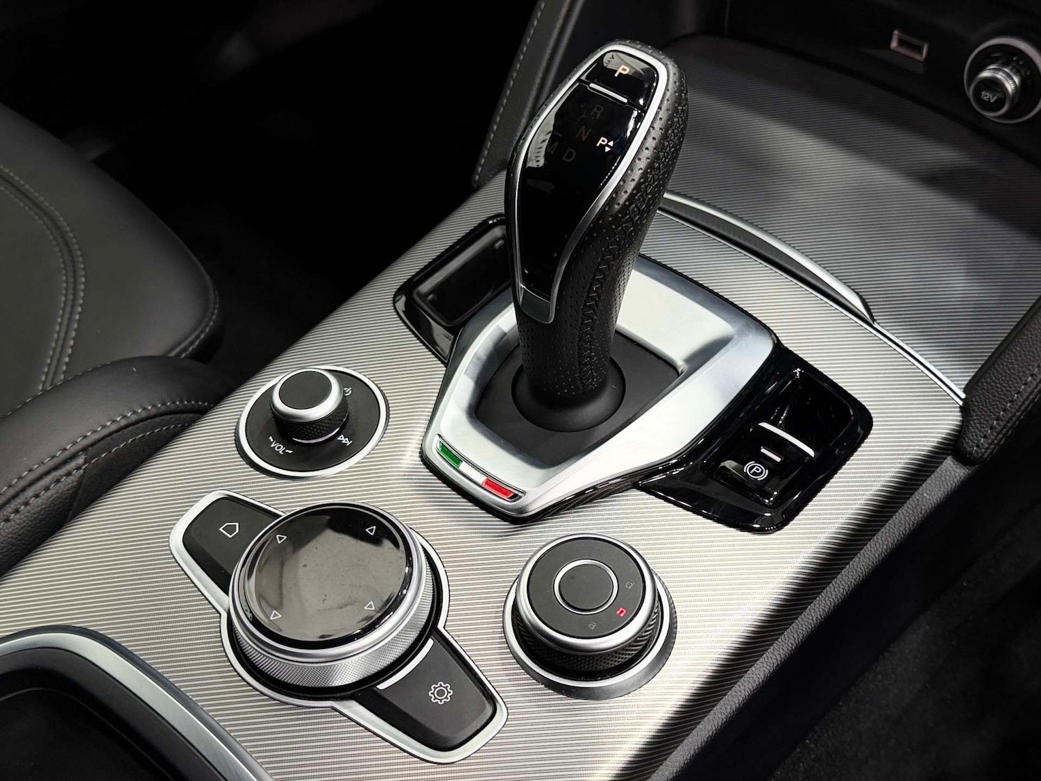 Used Alfa Romeo Stelvio 2023 for sale - 76618159: Photo 46