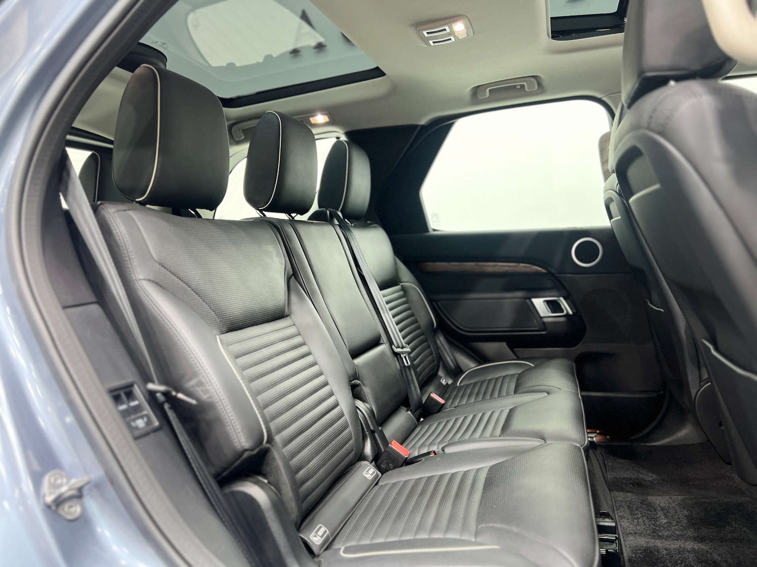 Used Land Rover Discovery 2018 for sale - 77403465: Photo 20