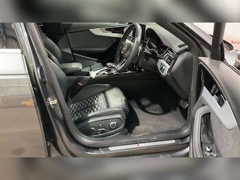 Used Audi A4 2022 for sale - 77211856: Photo