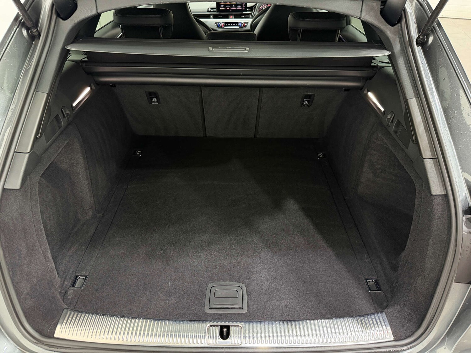 Used Audi A4 2022 for sale - 77211856: Photo 30