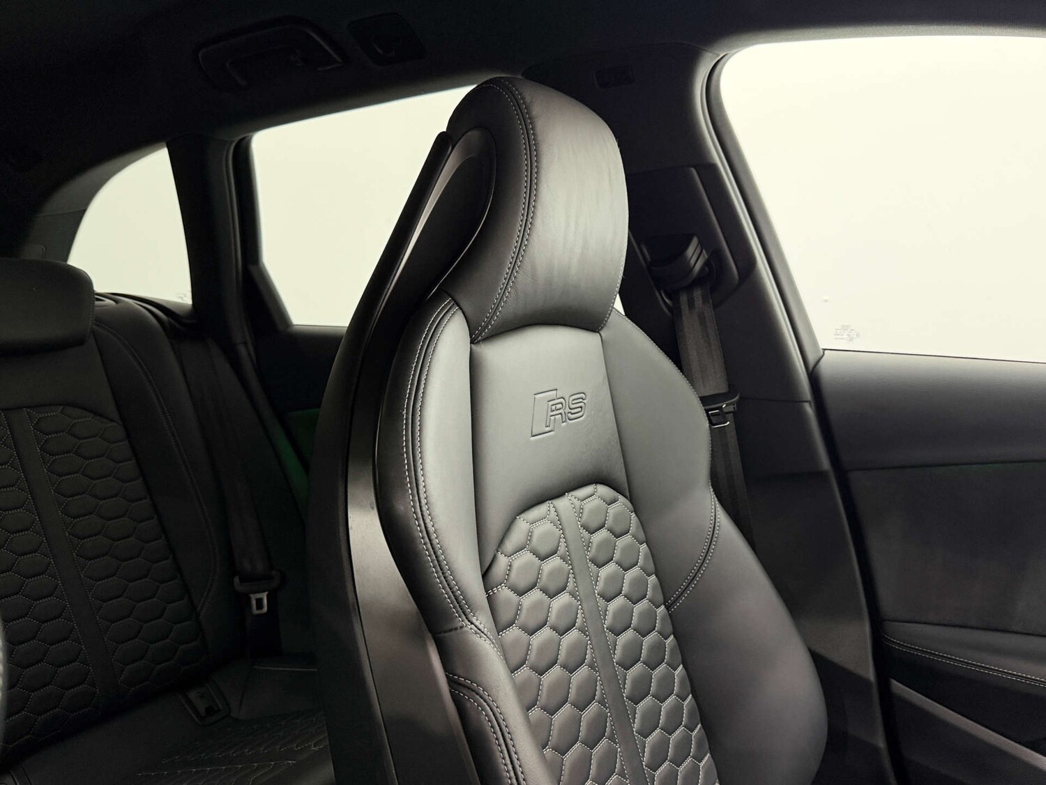 Used Audi A4 2022 for sale - 77211856: Photo 46