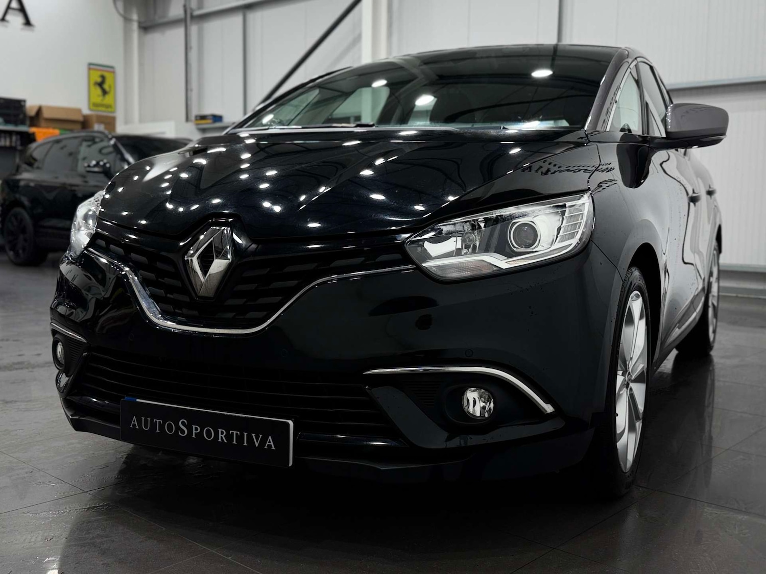 Used Renault Scenic 2018 for sale - 77227821: Photo 12