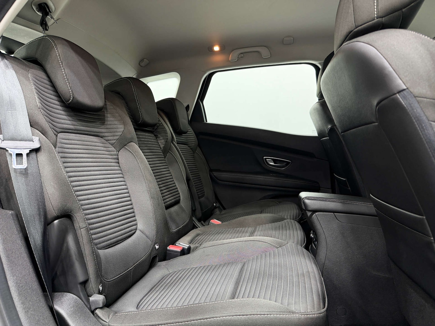 Used Renault Scenic 2018 for sale - 77227821: Photo 14